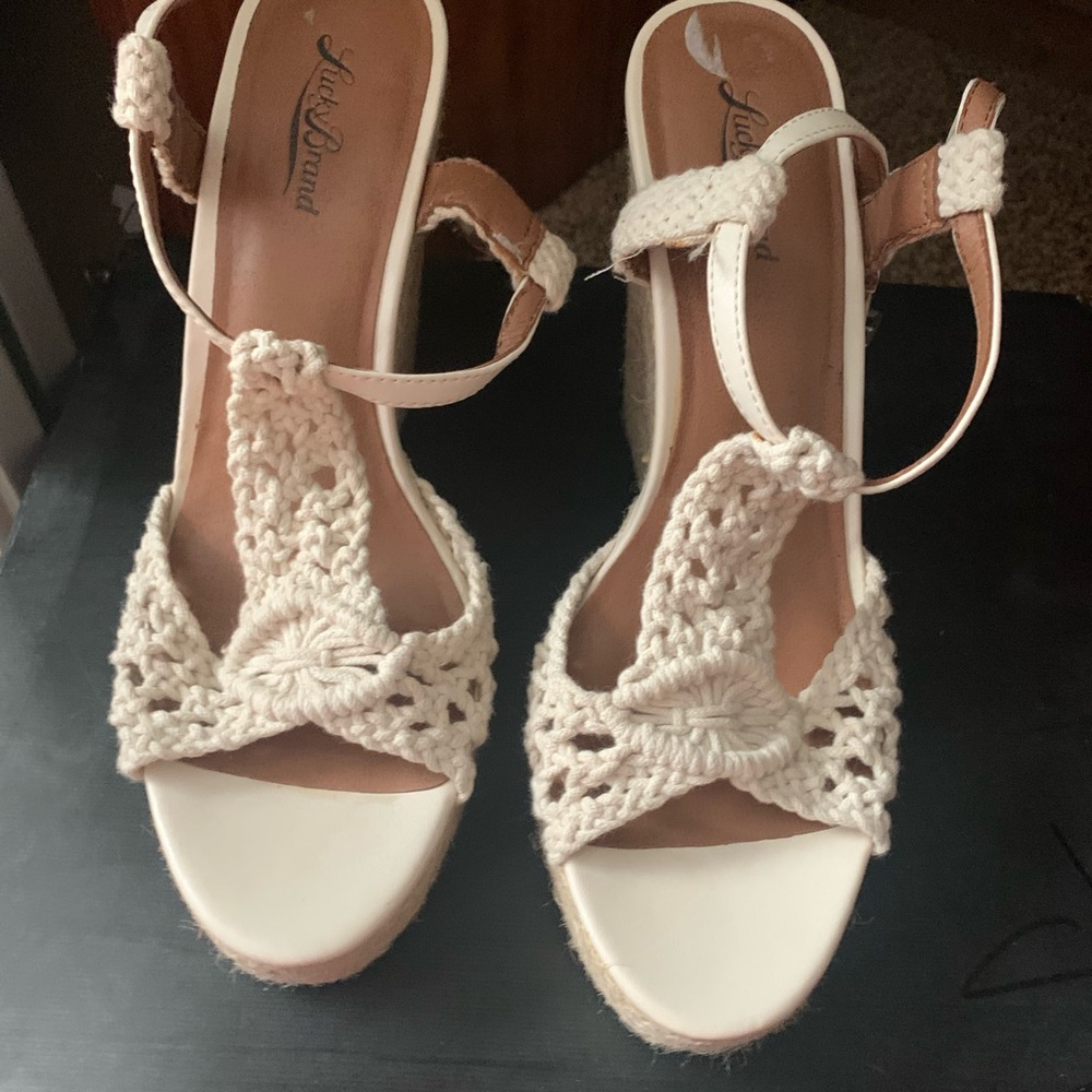 Lucky brand sandals
